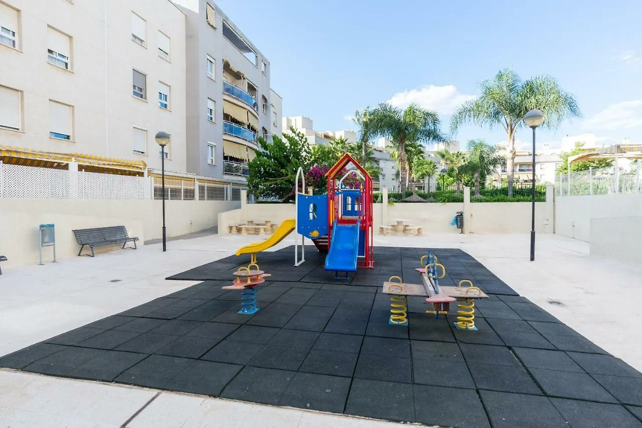 Lujoso Atico Playa-Parking Gratis Apartment Malaga